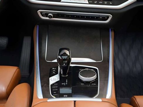 Used 2022 BMW X5 xDrive40i image 44