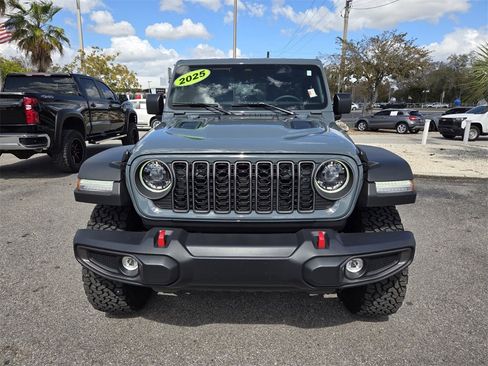 Used 2025 Jeep Wrangler Unlimited Rubicon w/ Safety Group image 21
