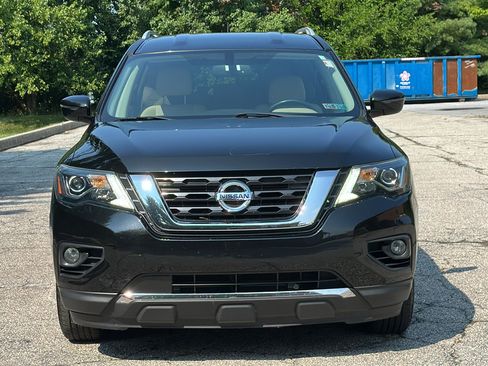 Used 2018 Nissan Pathfinder SV w/ SV Tech Package AWD/4WD image 3