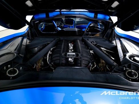 Used 2024 Chevrolet Corvette Z06 RWD image 24