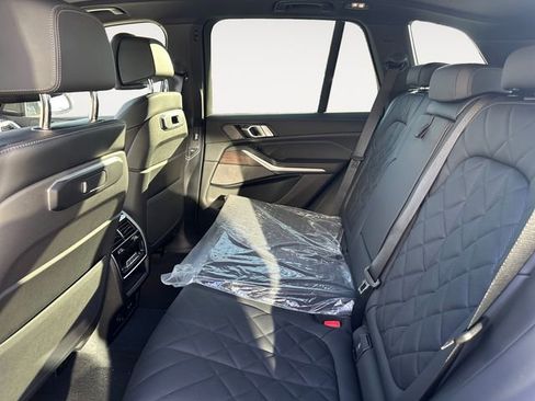 New 2026 BMW X5 xDrive40i image 17