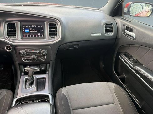 Used 2020 Dodge Charger SXT w/ Driver Convenience Group RWD image 27