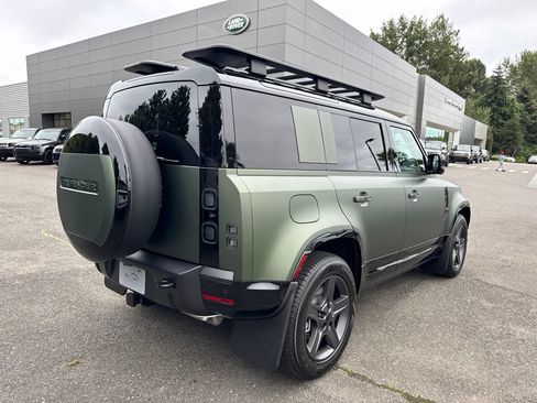 New 2026 Land Rover Defender 110 X-Dynamic SE AWD/4WD image 7