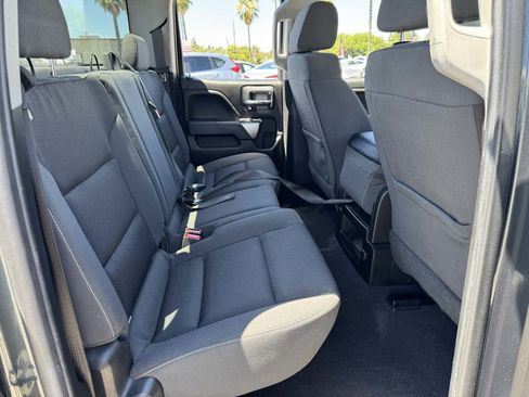 Used 2019 Chevrolet Silverado 1500 LT AWD/4WD image 18