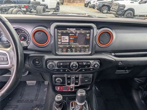 Used 2022 Jeep Gladiator Mojave w/ LED Lighting Group image 19