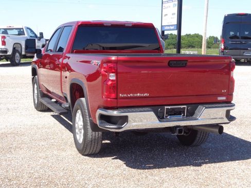 Used 2024 Chevrolet Silverado 2500 LT w/ Convenience Package AWD/4WD image 8