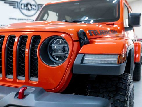 Used 2020 Jeep Gladiator Rubicon image 12