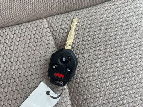 Used 2017 Subaru Outback 2.5i Premium image 28