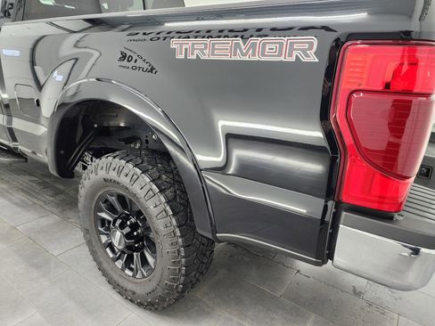 Used 2022 Ford F250 Lariat w/ Tremor Off-Road Package image 35