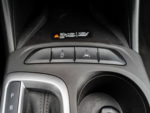 Used 2024 Buick Envista Preferred w/ Convenience I Package image 31