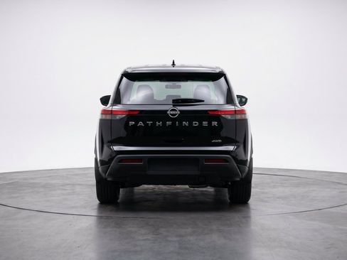 Used 2025 Nissan Pathfinder SV FWD image 7
