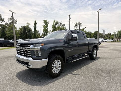 Used 2020 Chevrolet Silverado 2500 LTZ w/ LTZ Plus Package AWD/4WD image 9