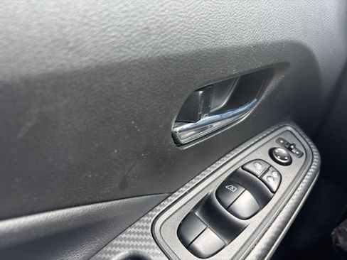 Used 2025 Nissan Versa SV FWD image 18