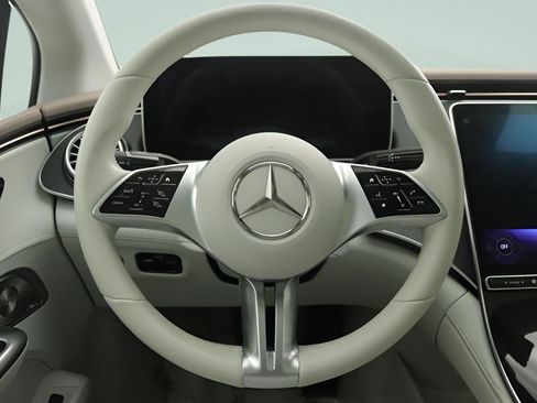 Certified 2023 Mercedes-Benz EQE 350+ Sedan image 7