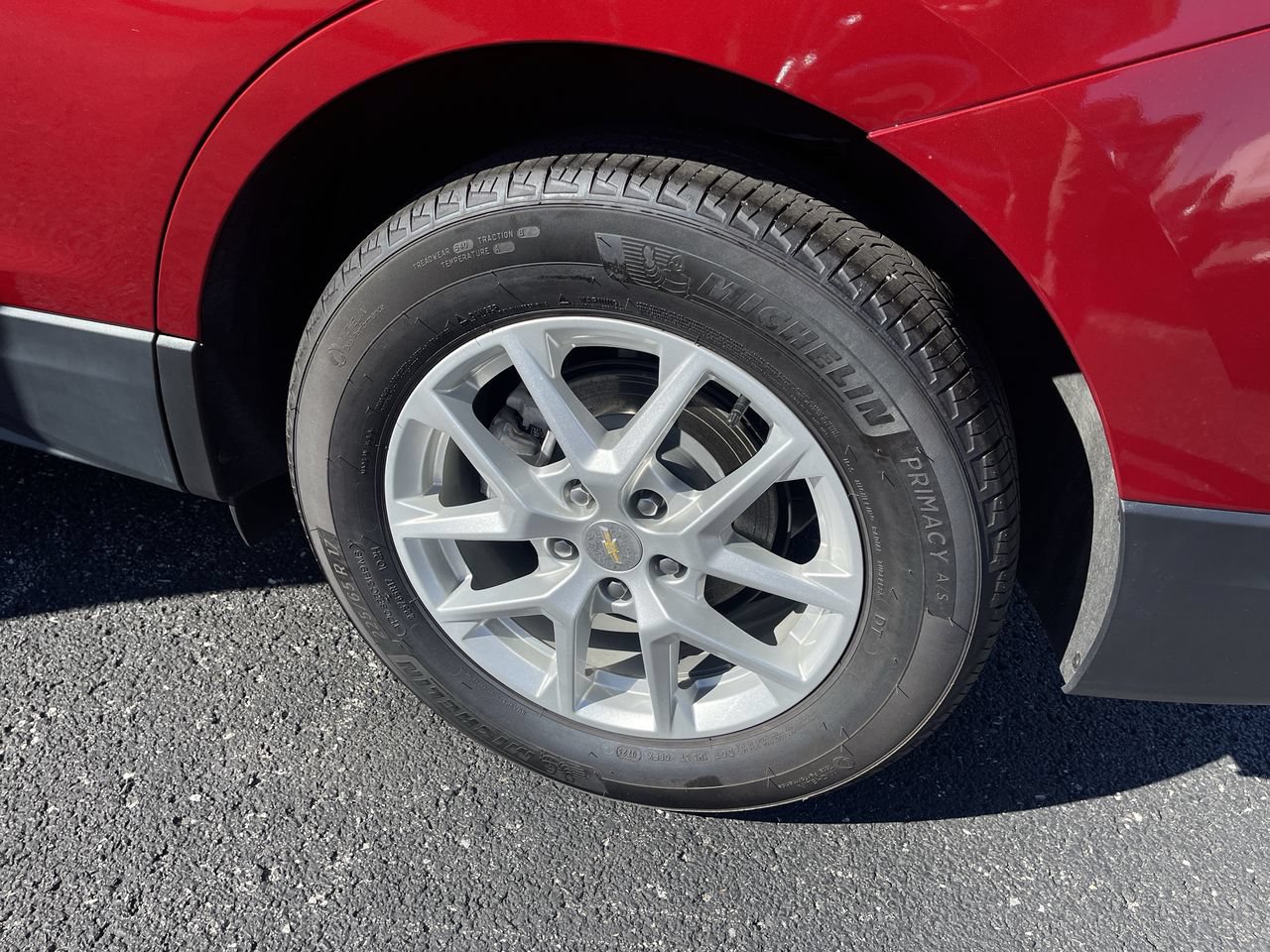Used 2023 Chevrolet Equinox LT FWD image 32