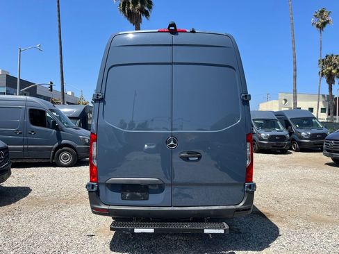 Used 2019 Mercedes-Benz Sprinter 170 image 6