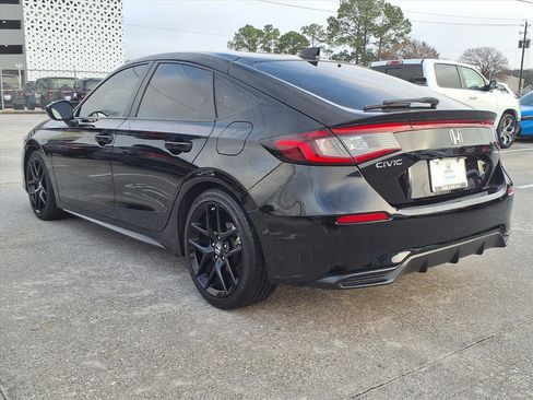 Certified 2024 Honda Civic Sport image 3