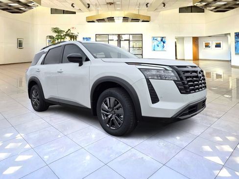 New 2026 Nissan Pathfinder SV AWD/4WD image 2