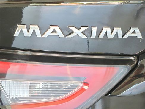 Used 2022 Nissan Maxima SR image 40