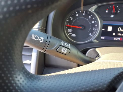 Certified 2022 GMC Terrain SLE w/ Driver Convenience Package image 18