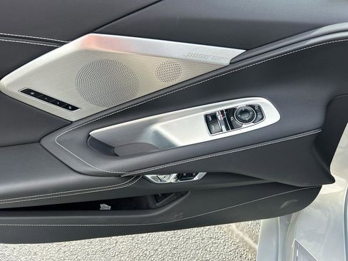 Used 2021 Chevrolet Corvette Stingray Preferred Cpe w/ Engine Appearance Package image 11