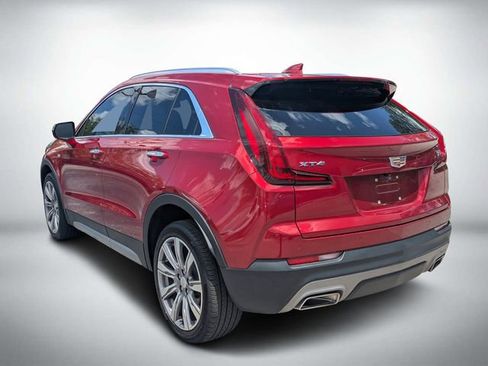 Used 2023 Cadillac XT4 Premium Luxury w/ Driver Assist Package FWD image 5