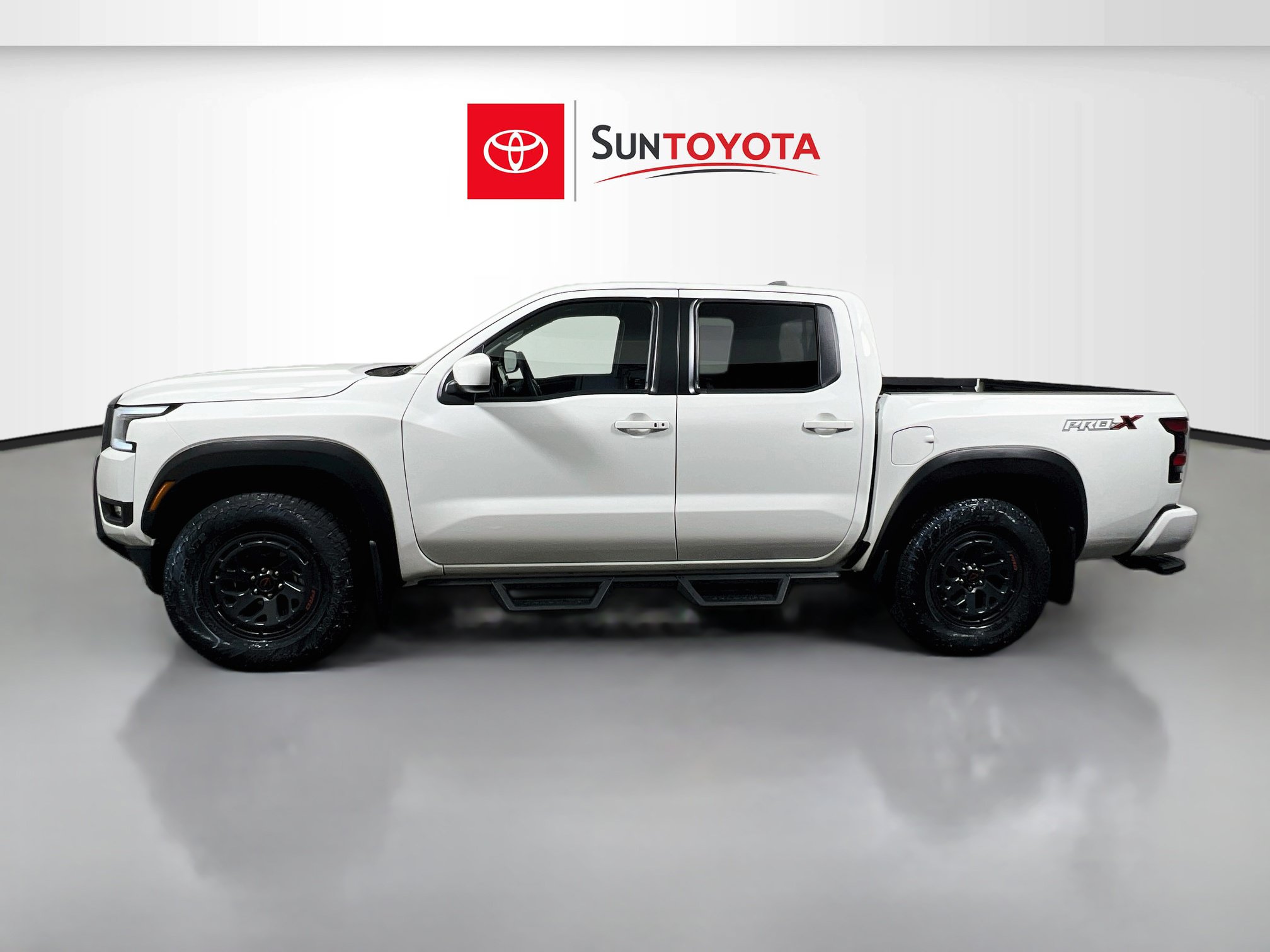 Used 2026 Nissan Frontier Pro-X w/ Tow Package RWD image 7