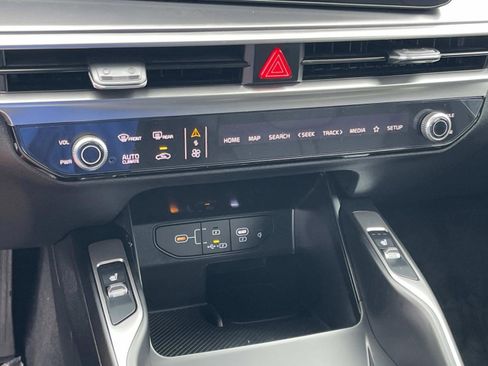 New 2026 Kia Sorento S image 24