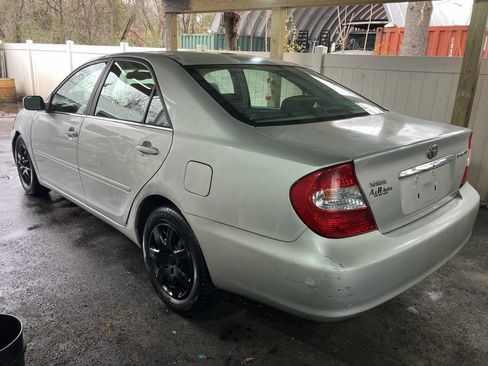 Used 2002 Toyota Camry SE image 8
