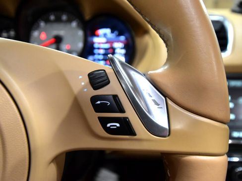 Used 2013 Porsche Boxster S image 23