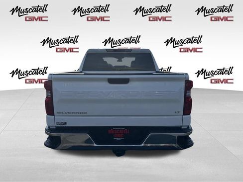 Used 2025 Chevrolet Silverado 1500 LT AWD/4WD image 4