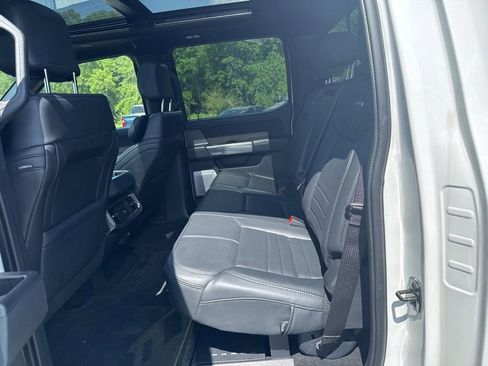 Used 2025 Ford F250 Platinum AWD/4WD image 11