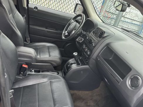 Used 2015 Jeep Patriot High Altitude image 5