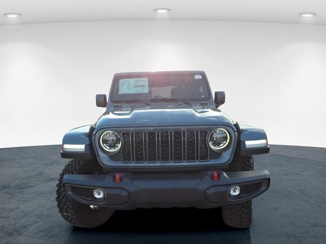 New 2026 Jeep Gladiator Rubicon w/ Technology Group AWD/4WD image 4