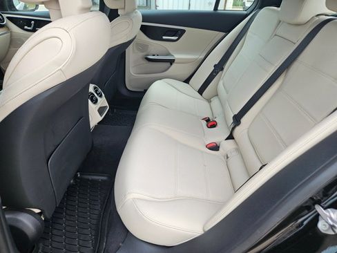 Used 2024 Mercedes-Benz C 300 4MATIC Sedan image 13