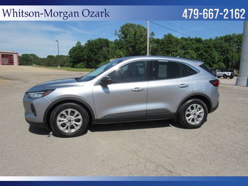 Used 2024 Ford Escape Active w/ Cold Weather Package FWD image 6