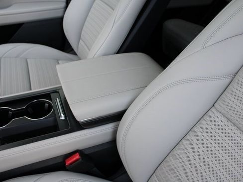 New 2026 Lincoln Nautilus Reserve w/ Jet Appearance Package image 40