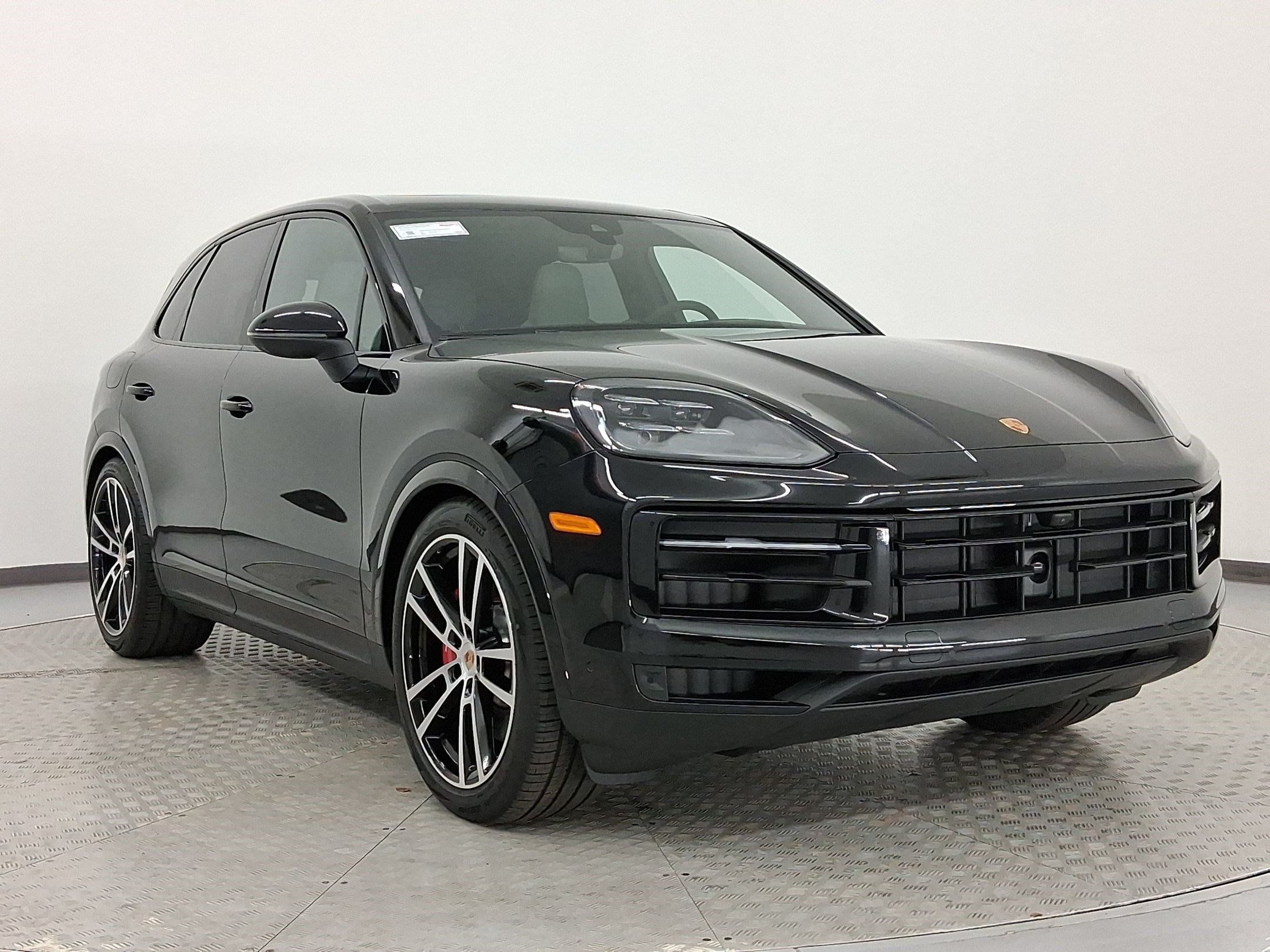 Used 2026 Porsche Cayenne S AWD/4WD image 9