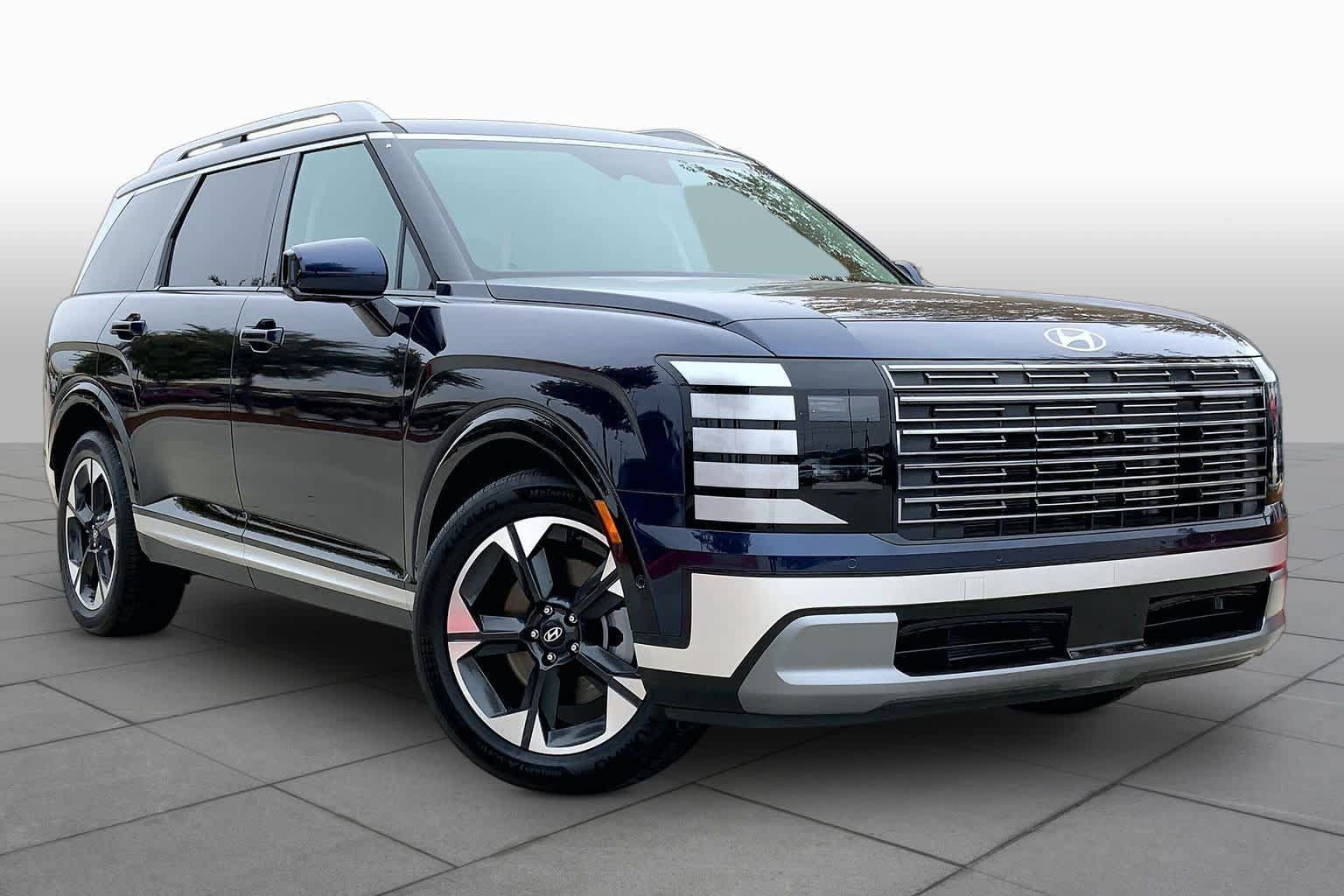 Used 2026 Hyundai Palisade Limited AWD/4WD image 3