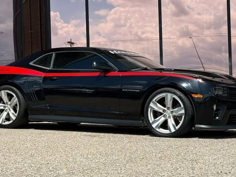 Used 2013 Chevrolet Camaro ZL1 RWD image 16