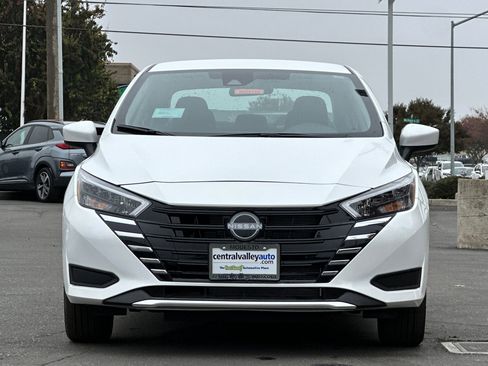 New 2025 Nissan Versa SV w/ Trunk Package image 9