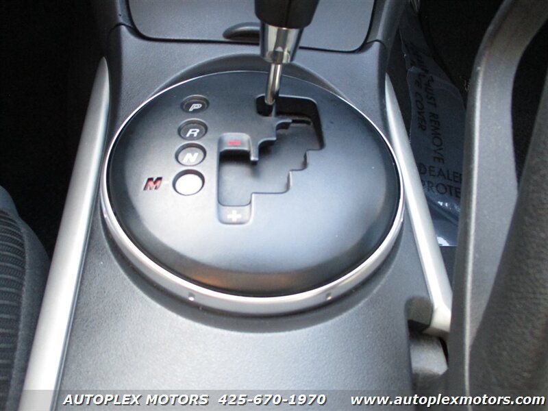 Used 2006 MAZDA RX-8 w/ Touring Pkg RWD image 29