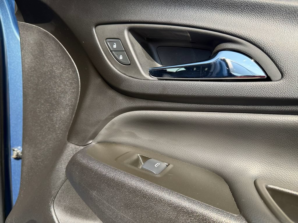Used 2024 Chevrolet Equinox LT AWD/4WD image 40