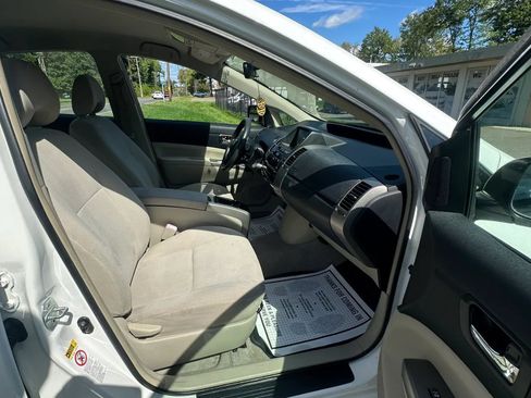Used 2009 Toyota Prius w/ Pkg 2 FWD image 32