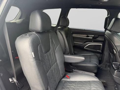 Used 2024 Kia Telluride EX X-Line AWD/4WD image 18