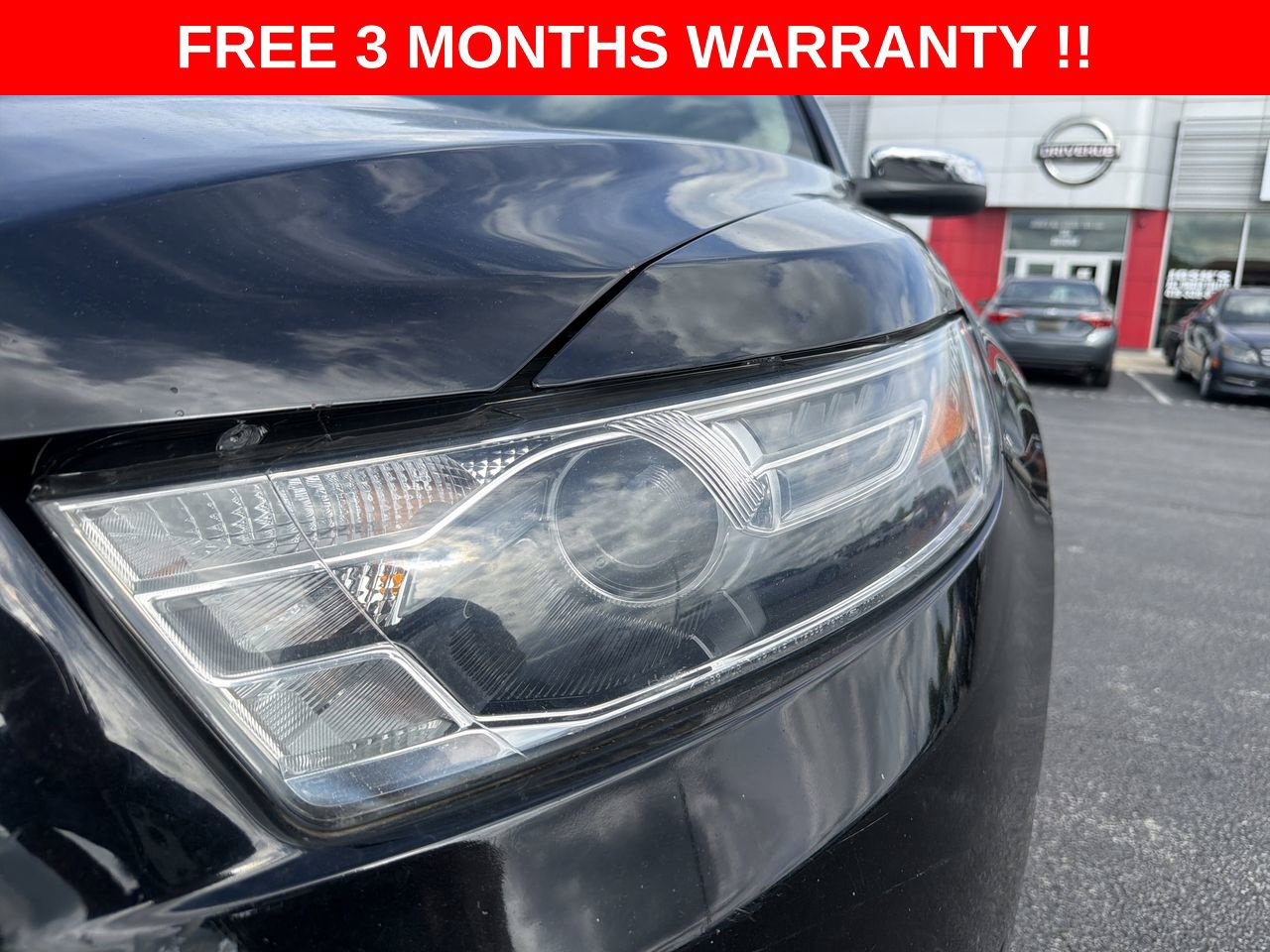 Used 2017 Ford Taurus Limited FWD image 35