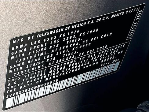 Used 2022 Volkswagen Taos SE image 36