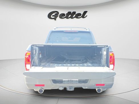 Used 2022 Honda Ridgeline Sport image 9
