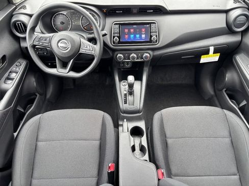 Certified 2025 Nissan Kicks Play S FWD image 6