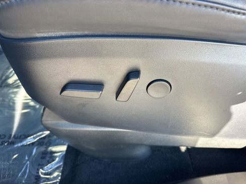 Used 2021 Tesla Model X Long Range image 10